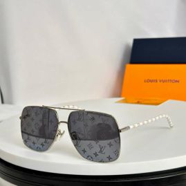 Picture of LV Sunglasses _SKUfw56811743fw